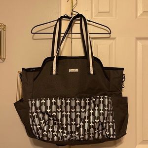 Curmio utility/diaper bag